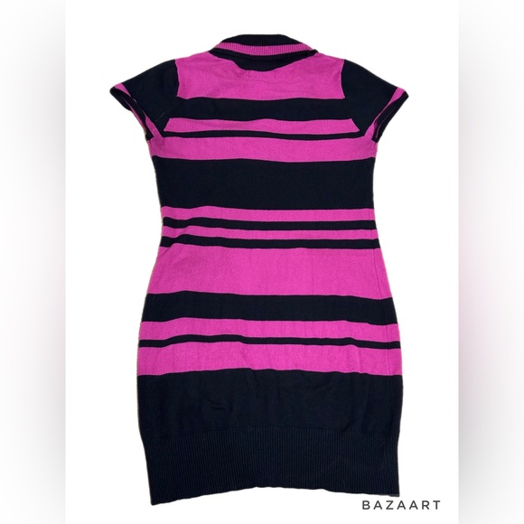 Say What Women's V-Neck Short Sleeve Sweater Dress - Picture 13 of 13